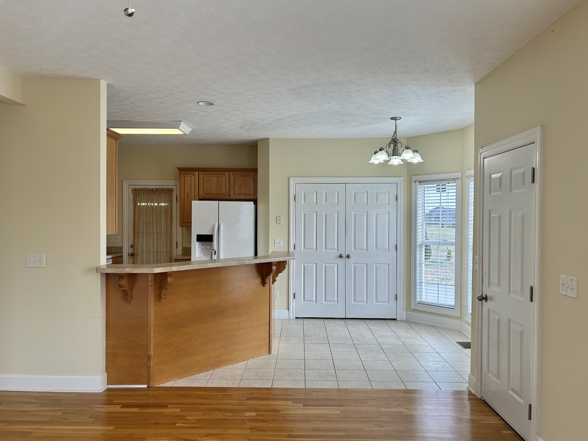 214 Mitchell Ln