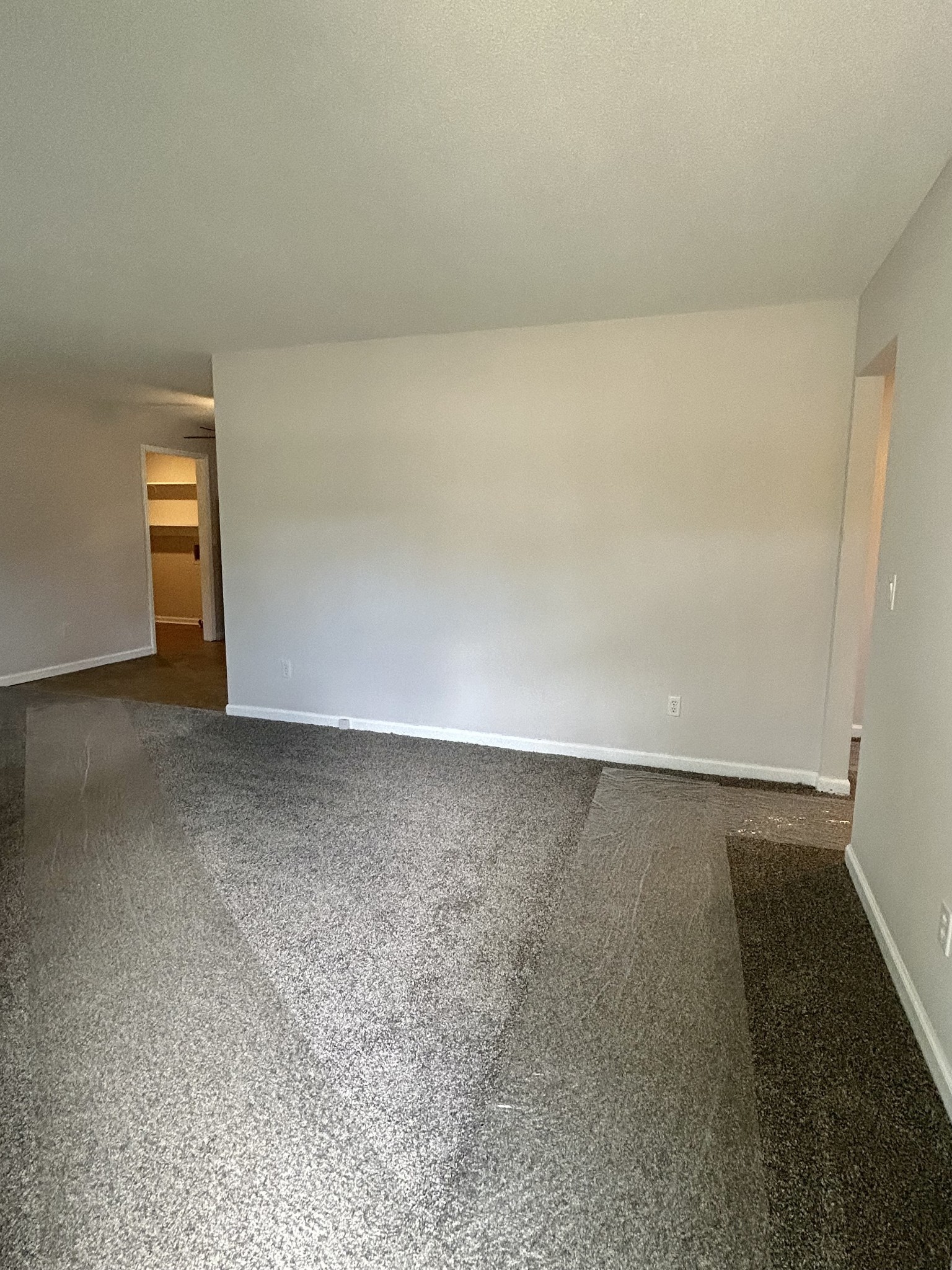 280 Glenburg Dr