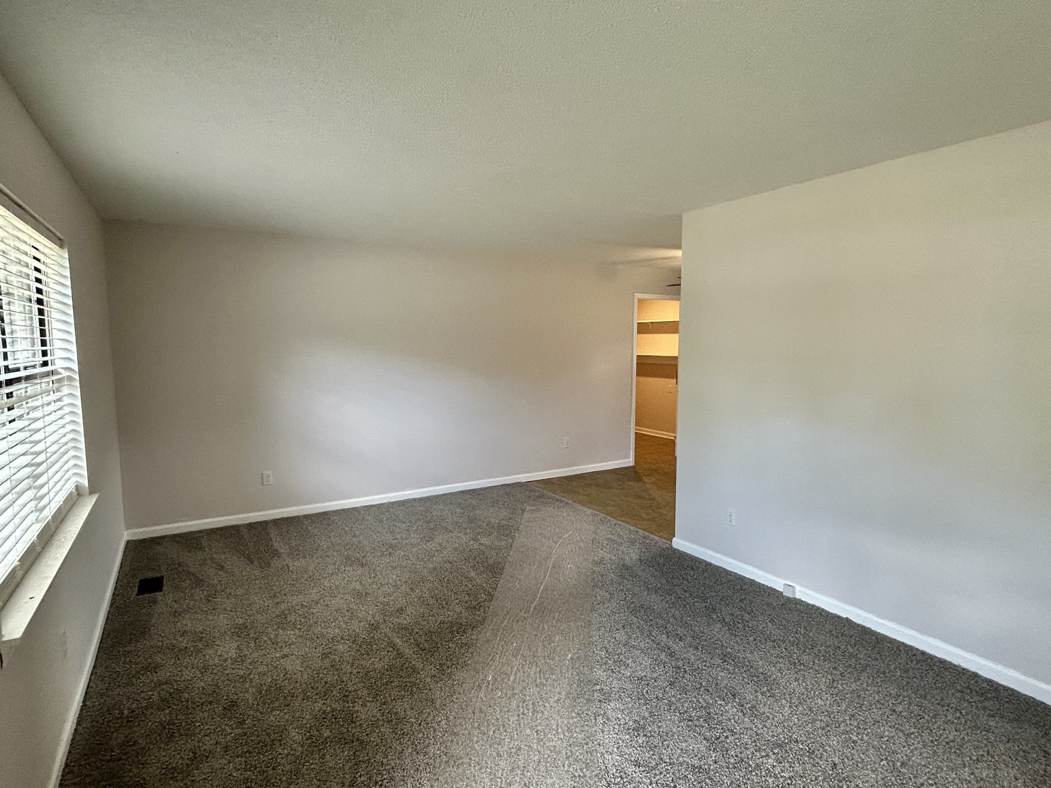 280 Glenburg Dr