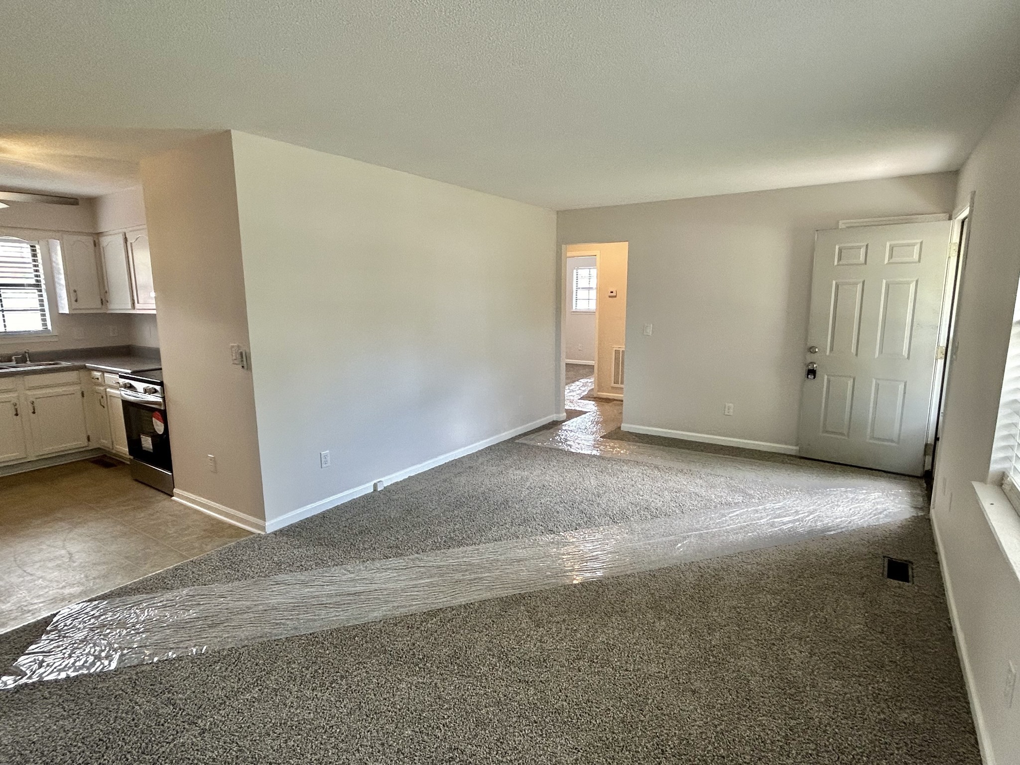 280 Glenburg Dr