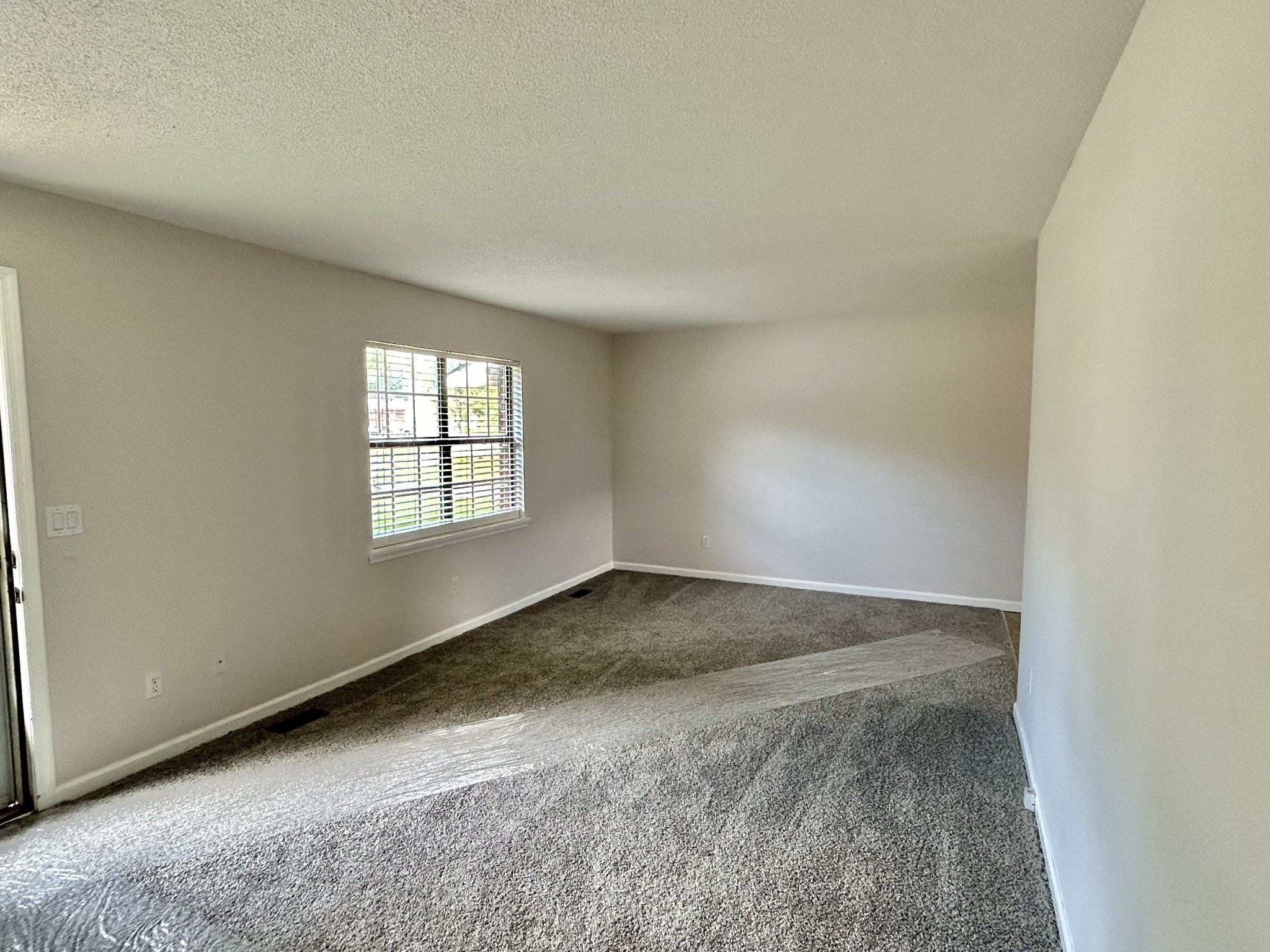 280 Glenburg Dr