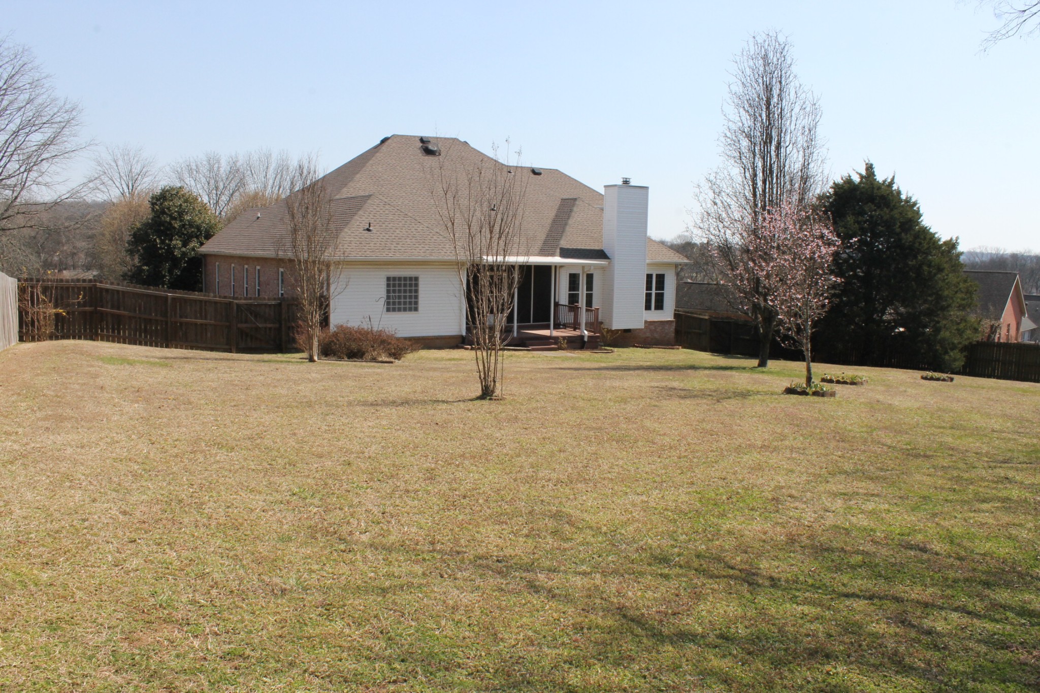 816 Loretta Dr