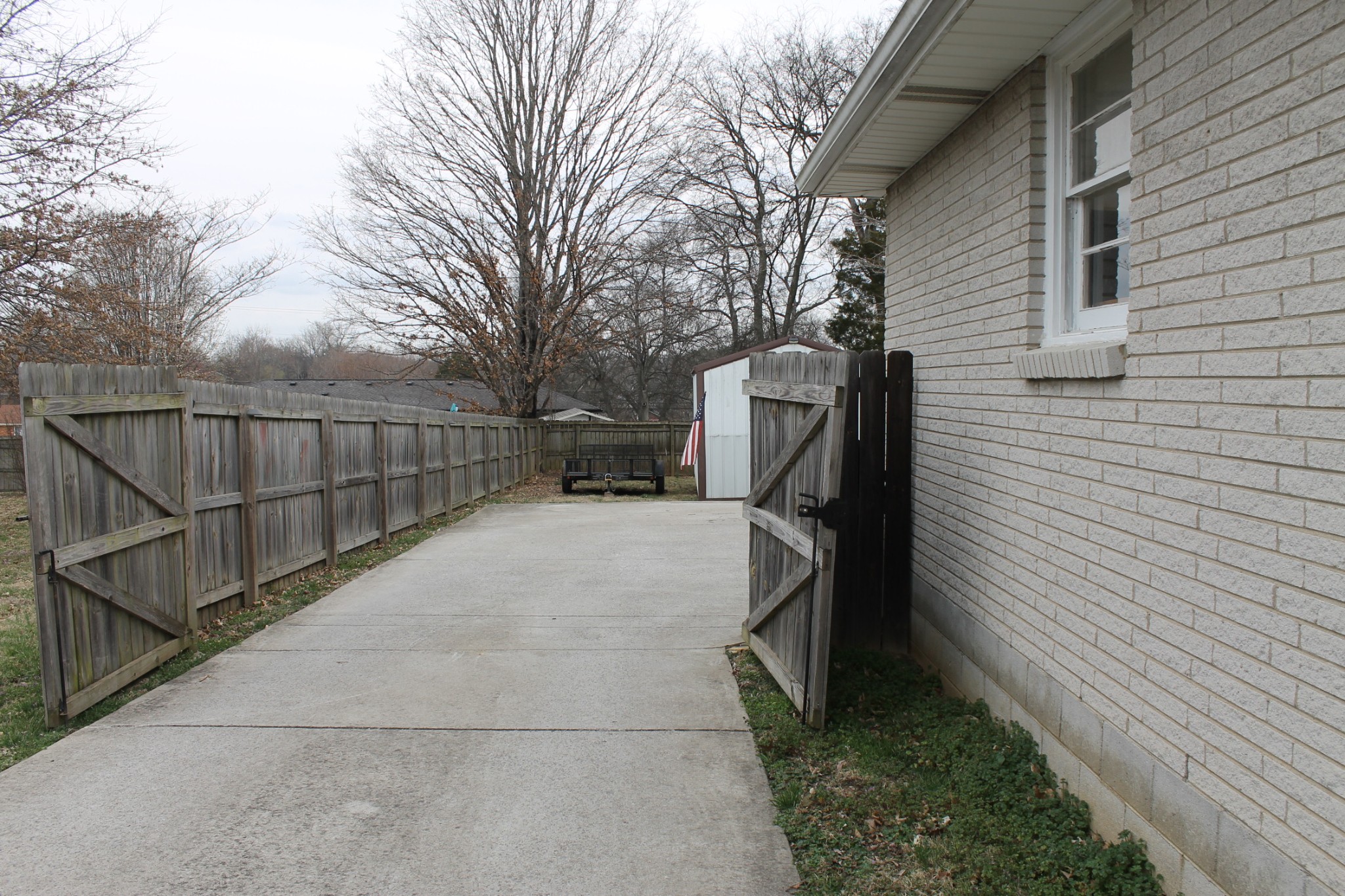 172 Chippendale Dr