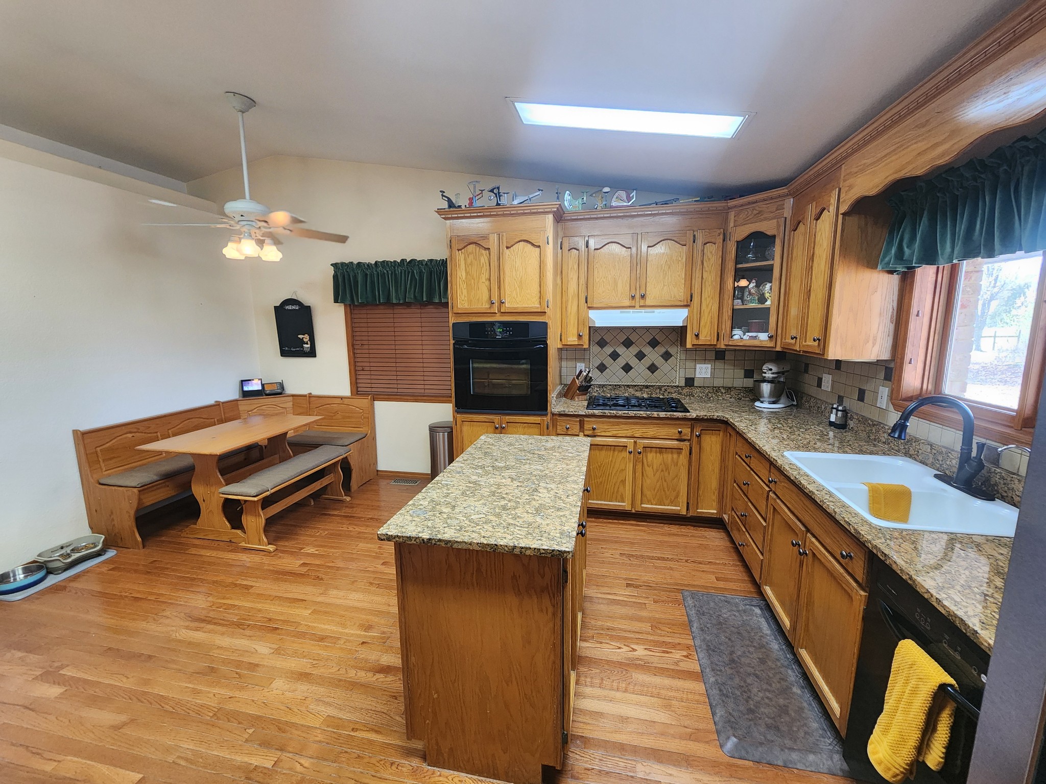 3751 Ledford Mill Rd