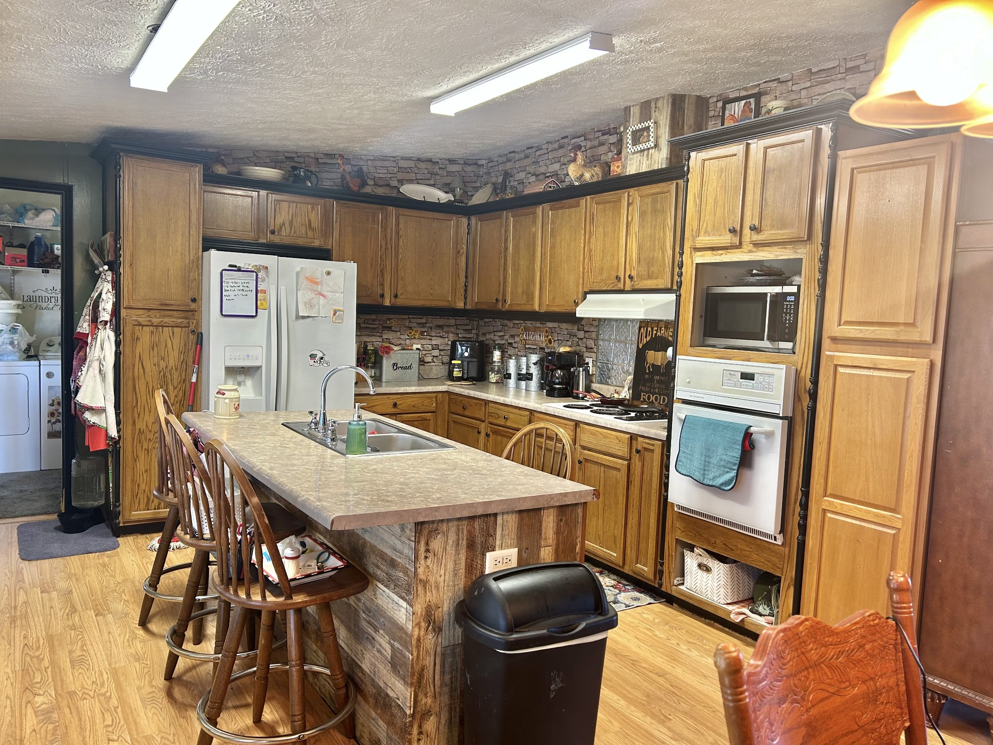 10268 Ragsdale Rd