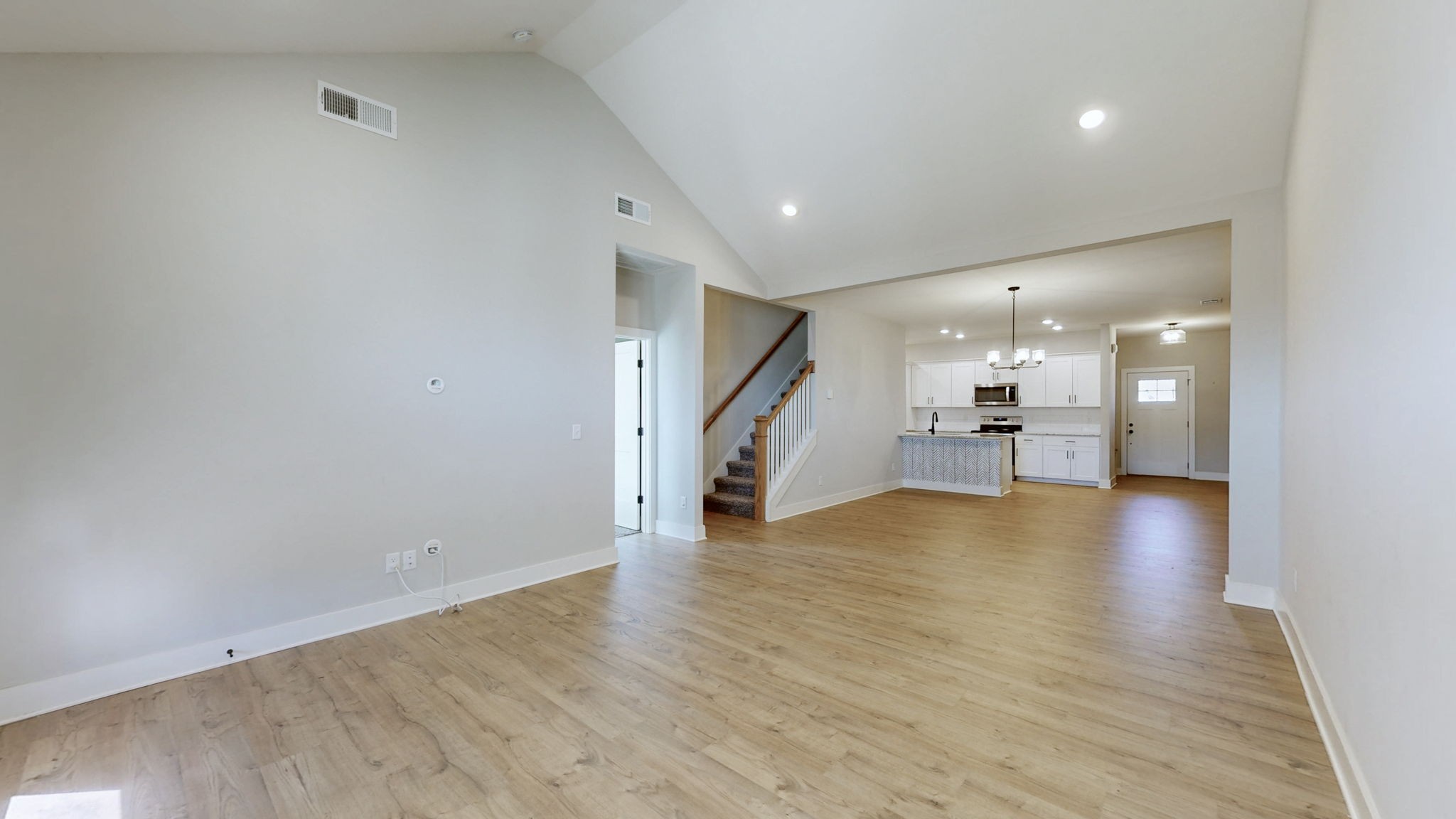 2625 Leawood Ct