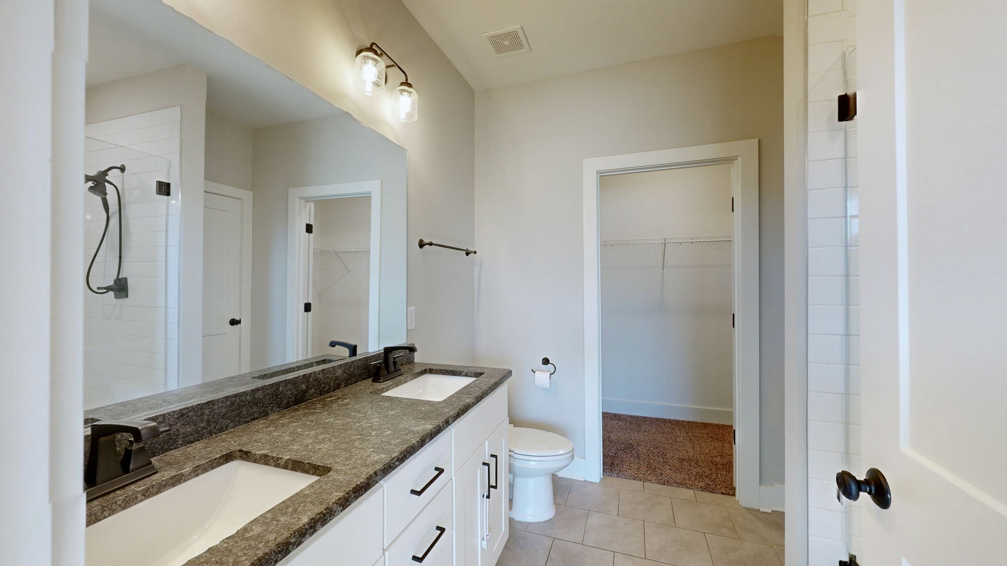 2625 Leawood Ct