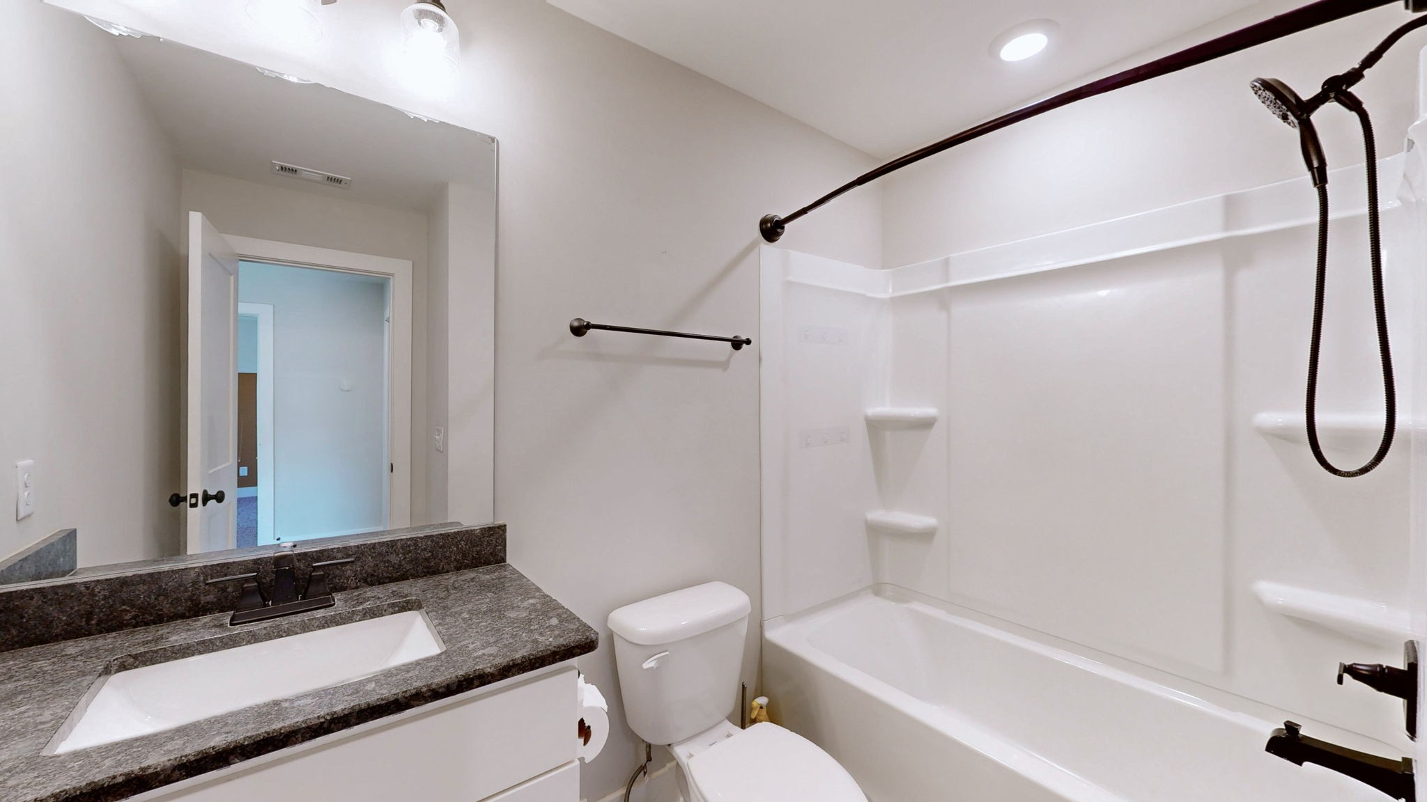2625 Leawood Ct