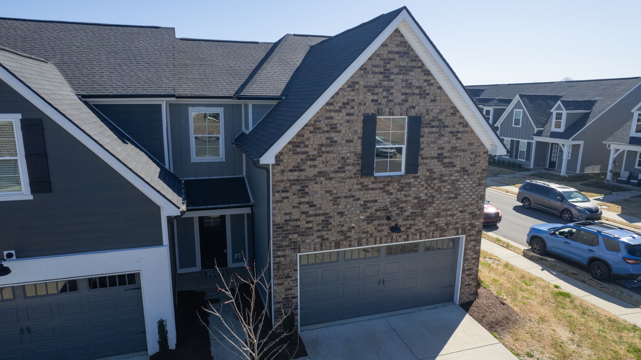2625 Leawood Ct