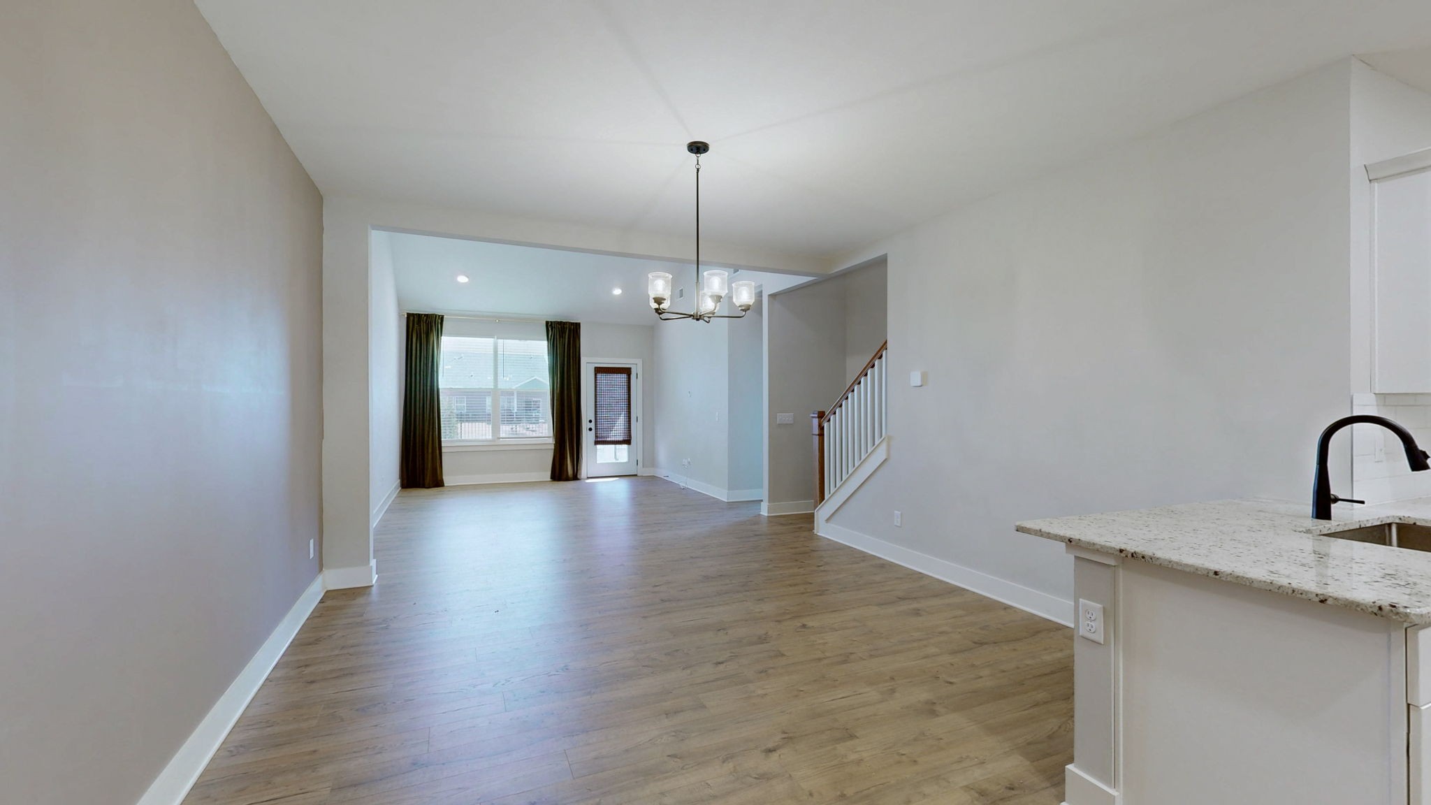 2625 Leawood Ct