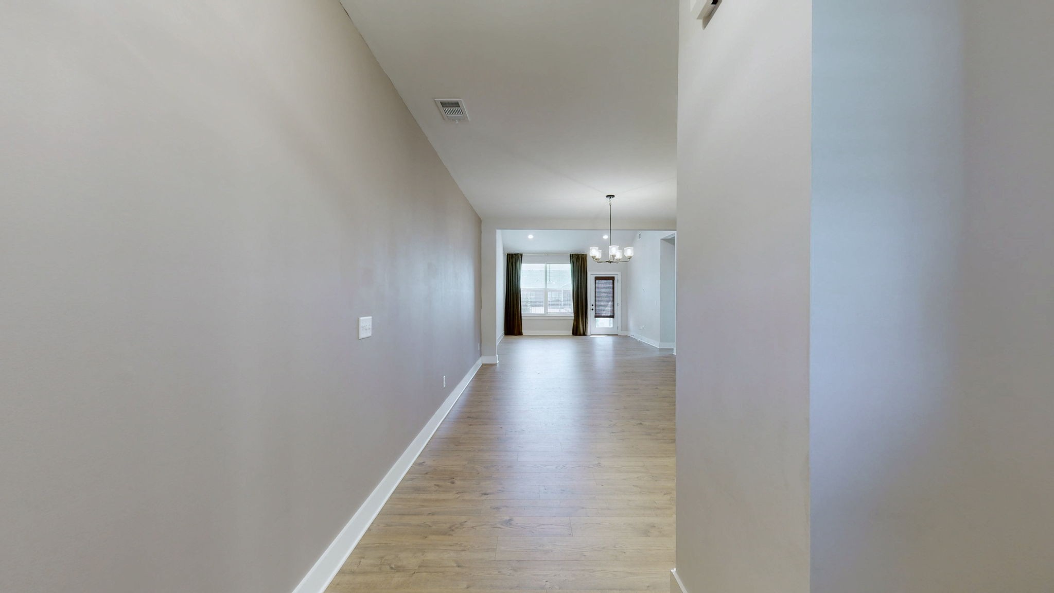 2625 Leawood Ct
