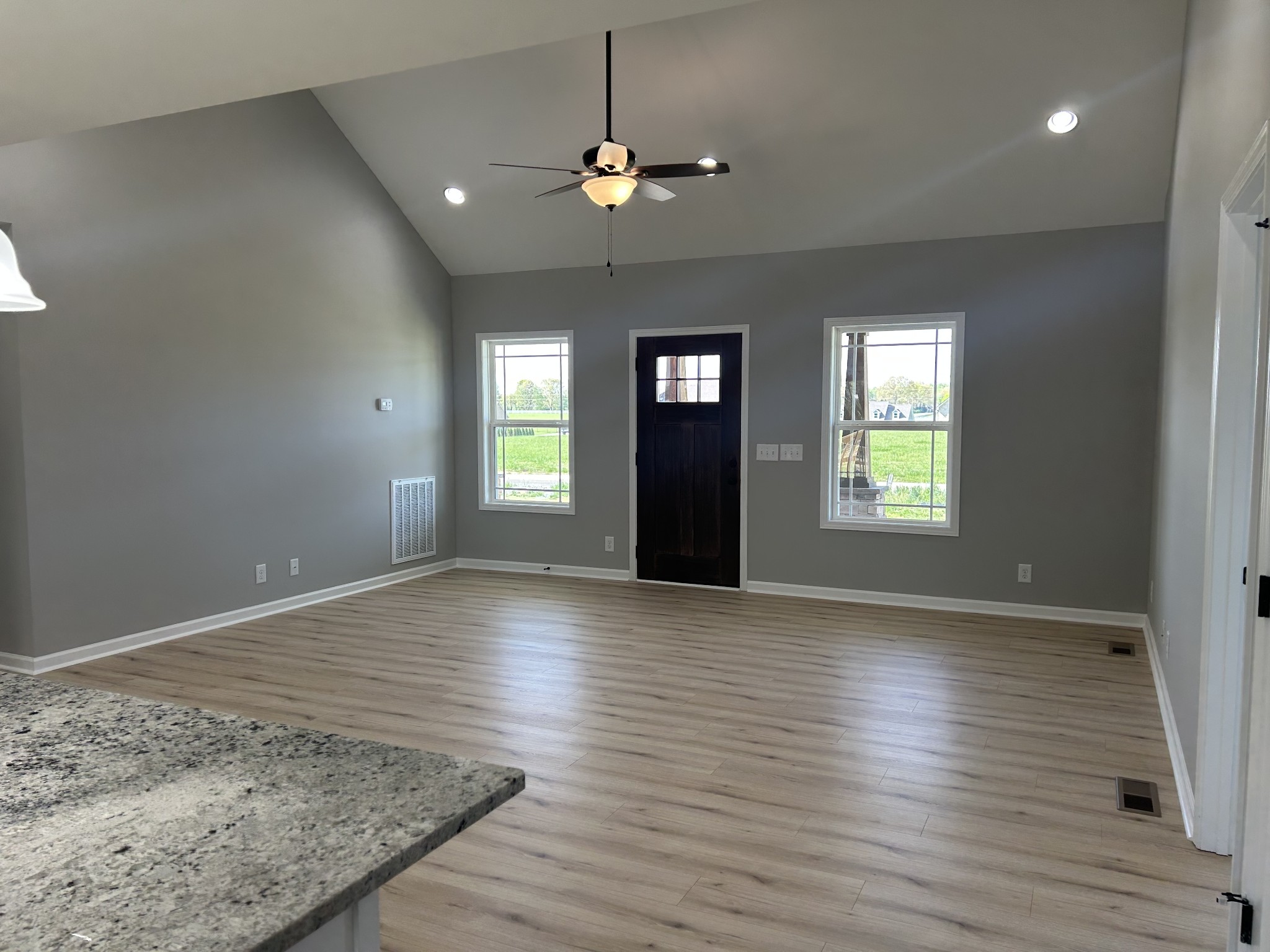 348 Randall Ln