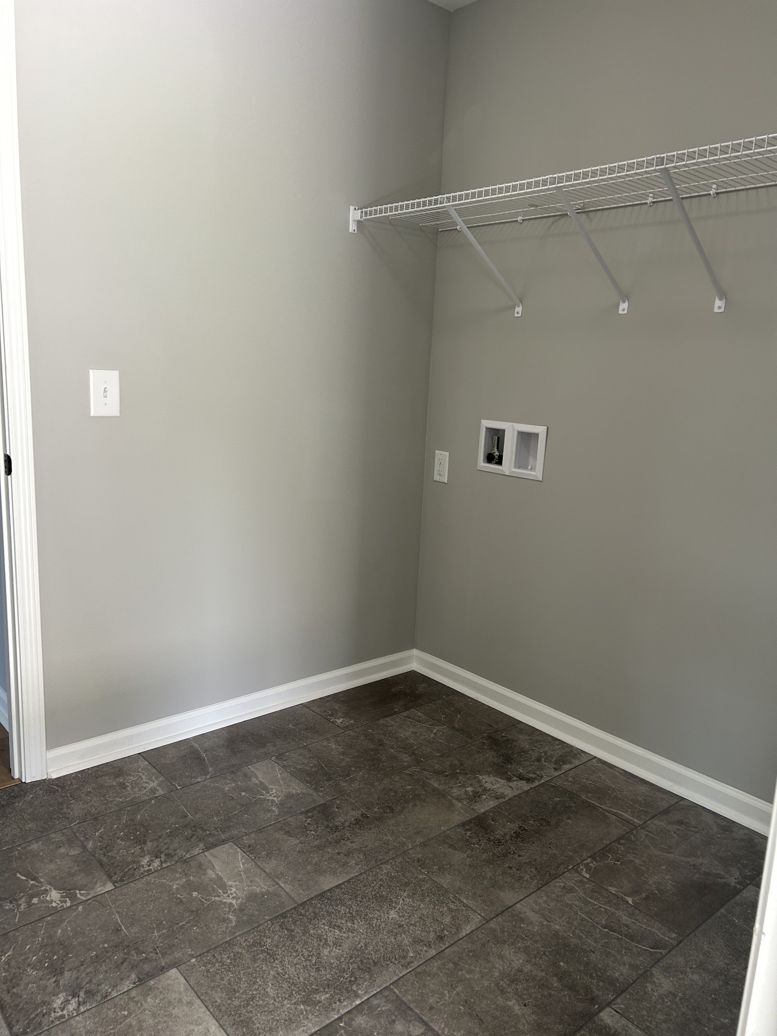 348 Randall Ln