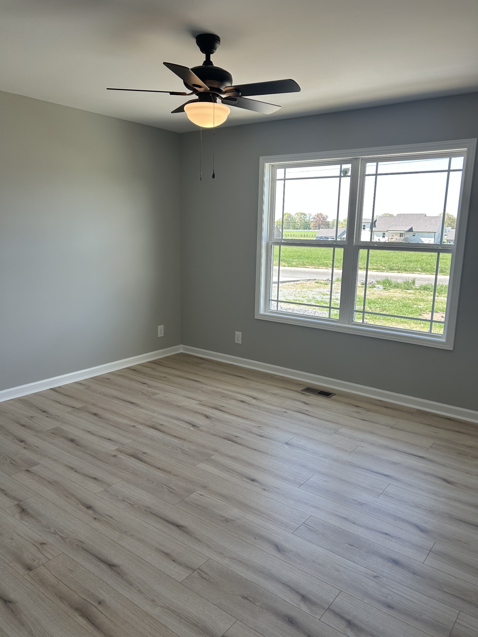 348 Randall Ln