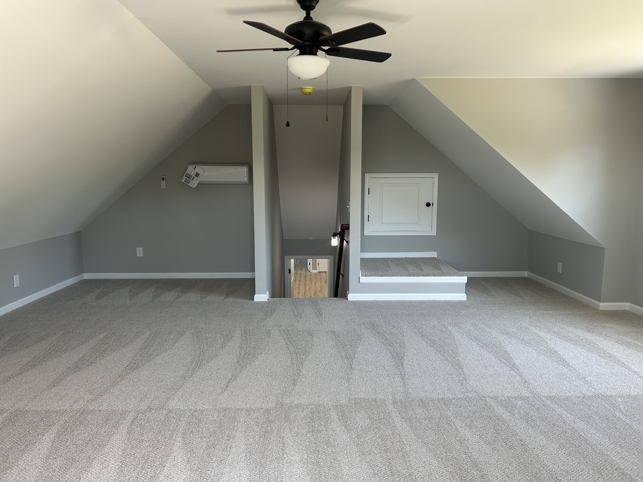 408 Randall Ln