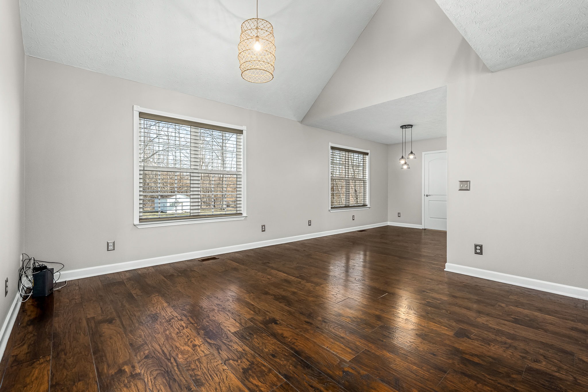 130 Chelsa Ave