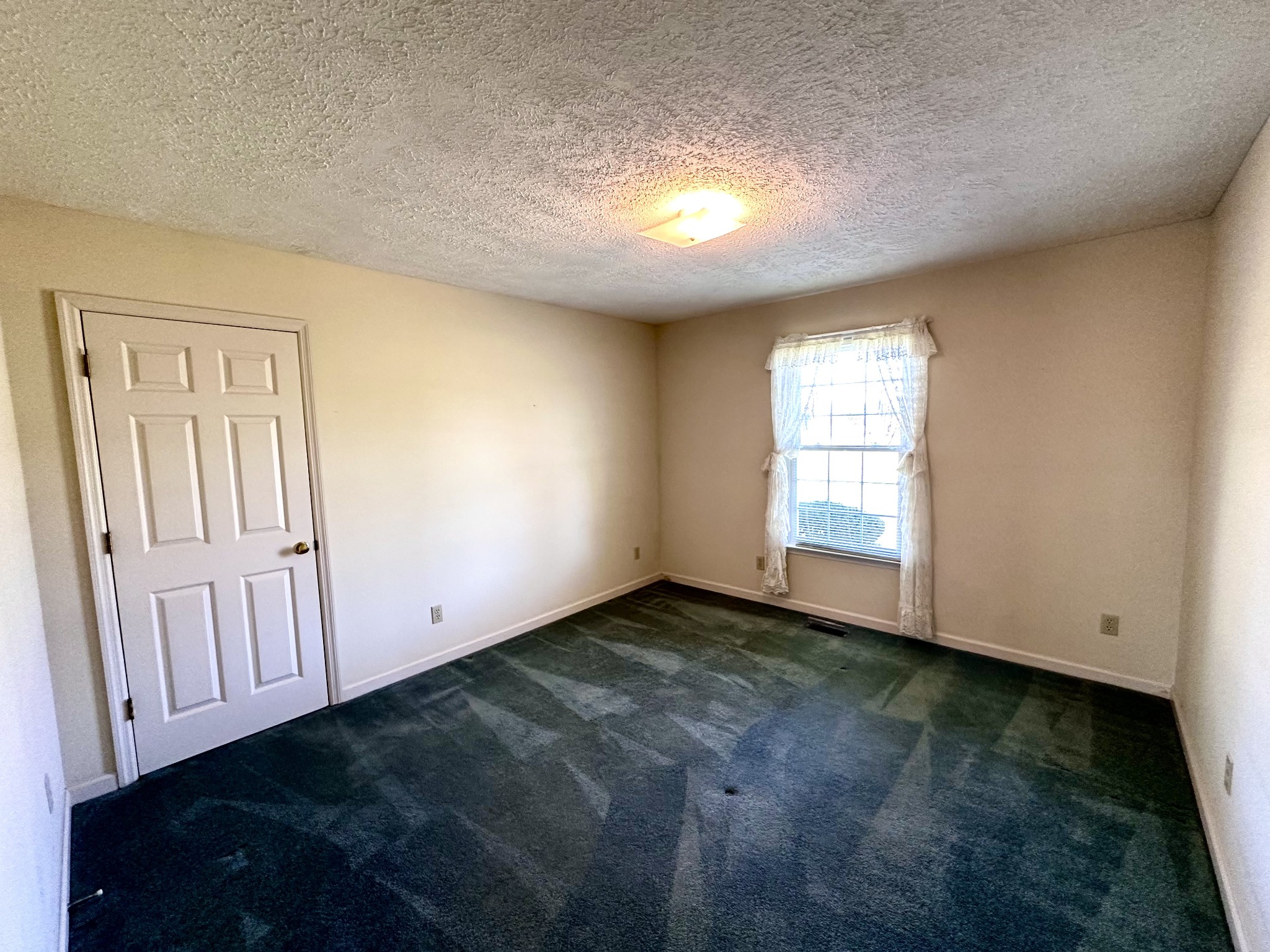 4389 Murfreesboro Hwy
