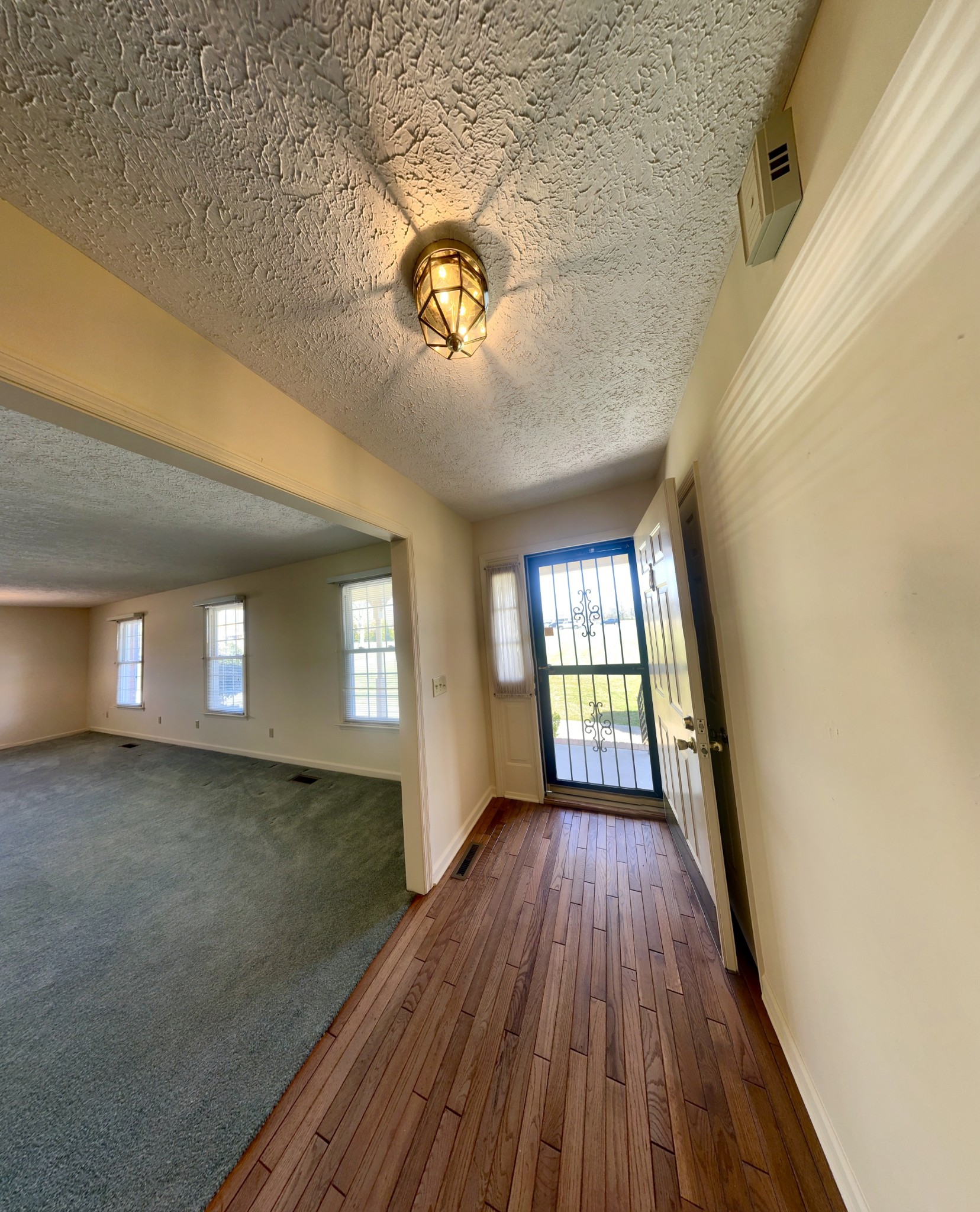 4389 Murfreesboro Hwy