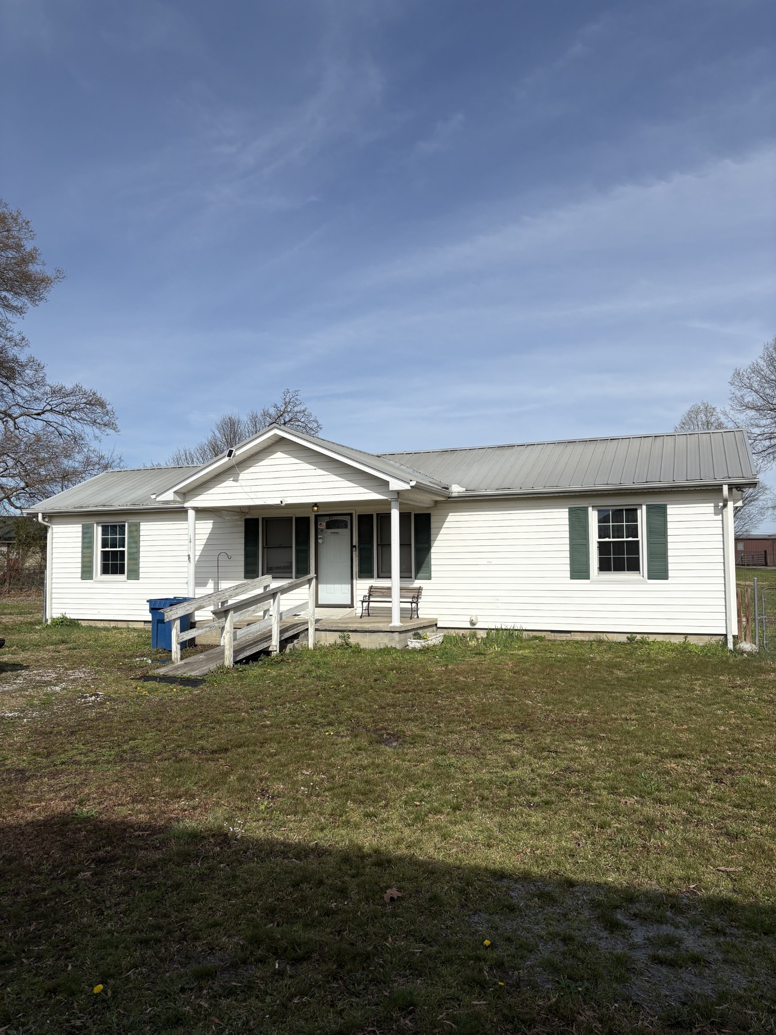 1511 Rogers Cir