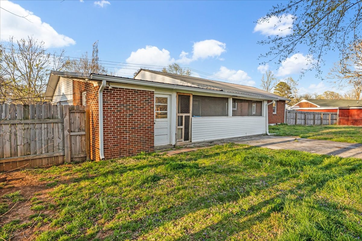 1610 Atlas St