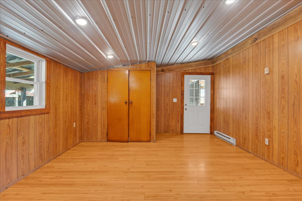 428 Sunset Cir