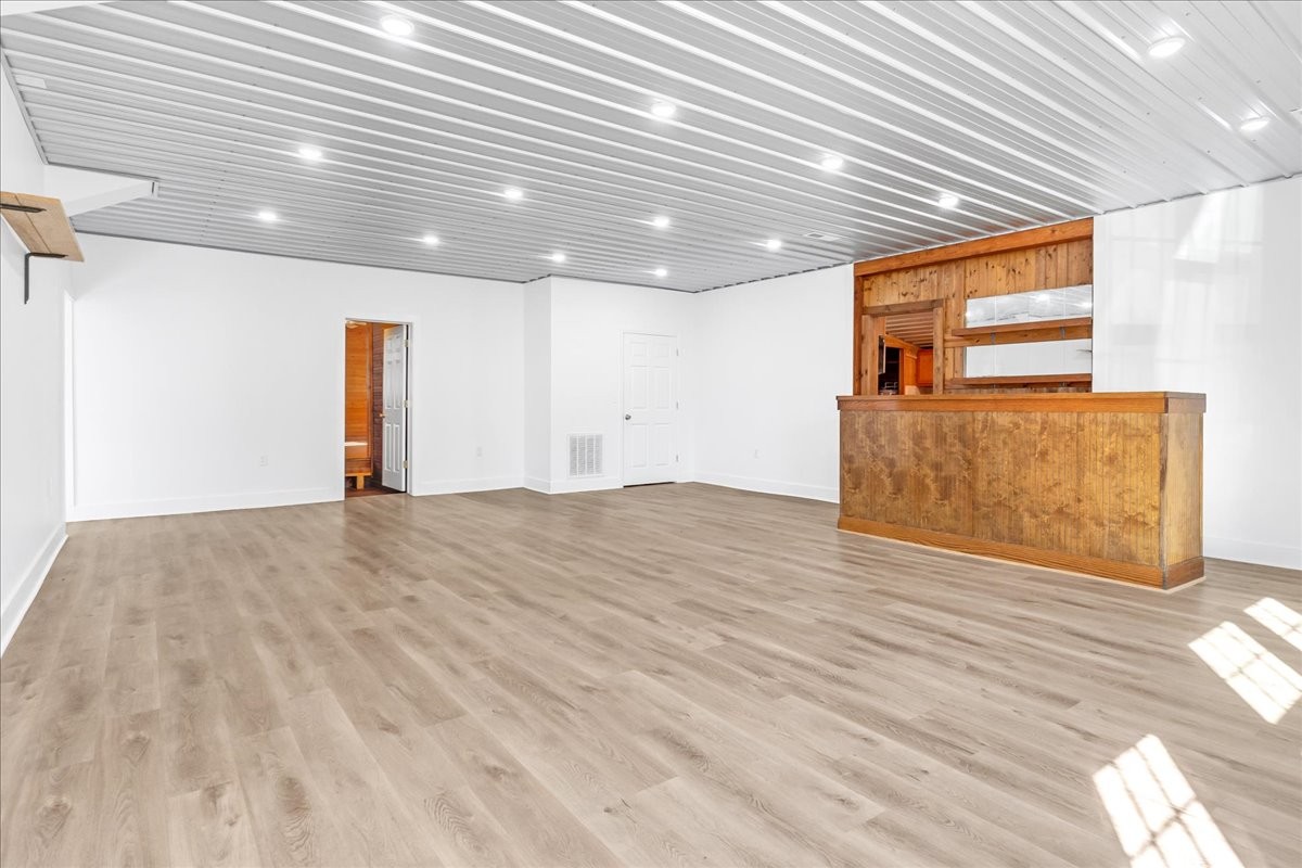 428 Sunset Cir