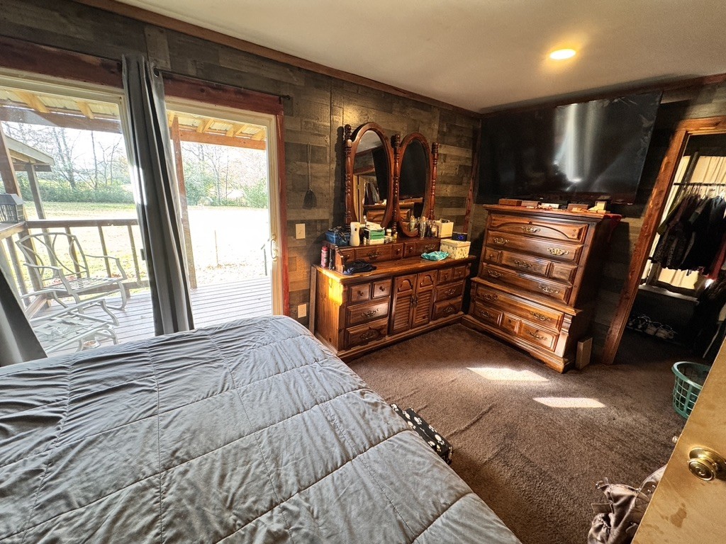 67 Maple Rd