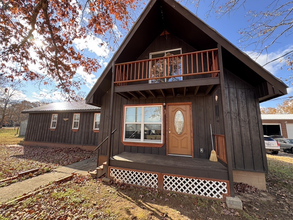 67 Maple Rd