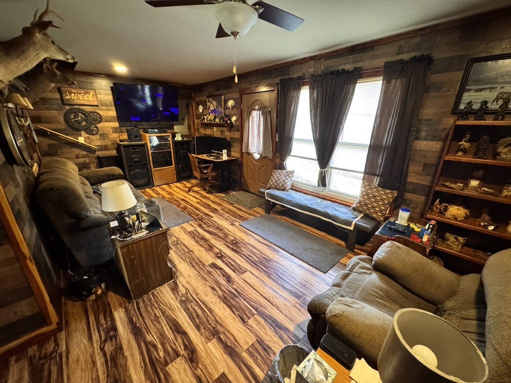 67 Maple Rd