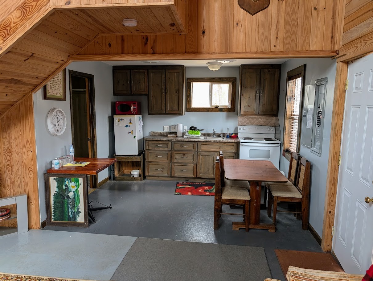 106 Lake View Dr