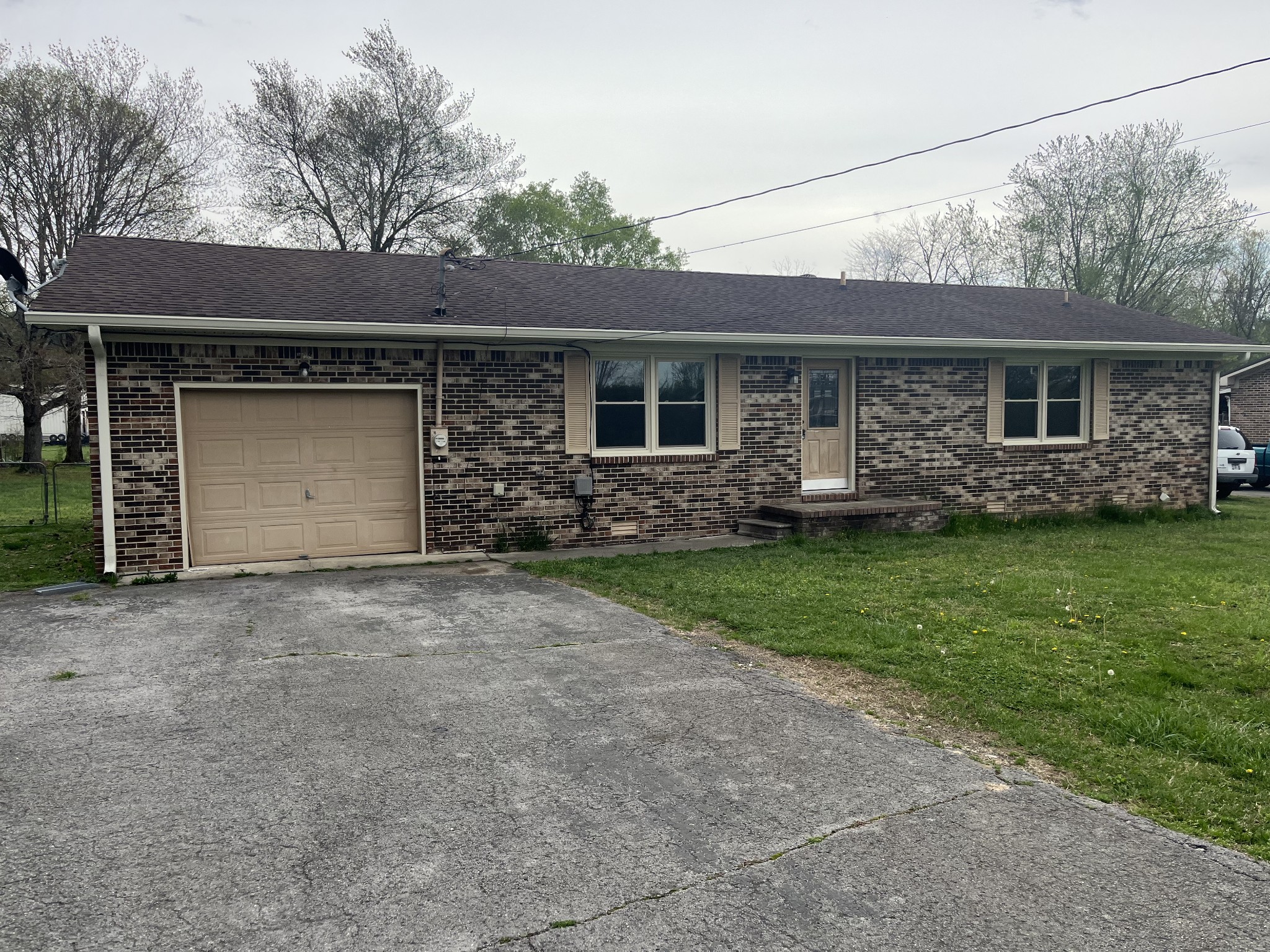 115 Powell Dr