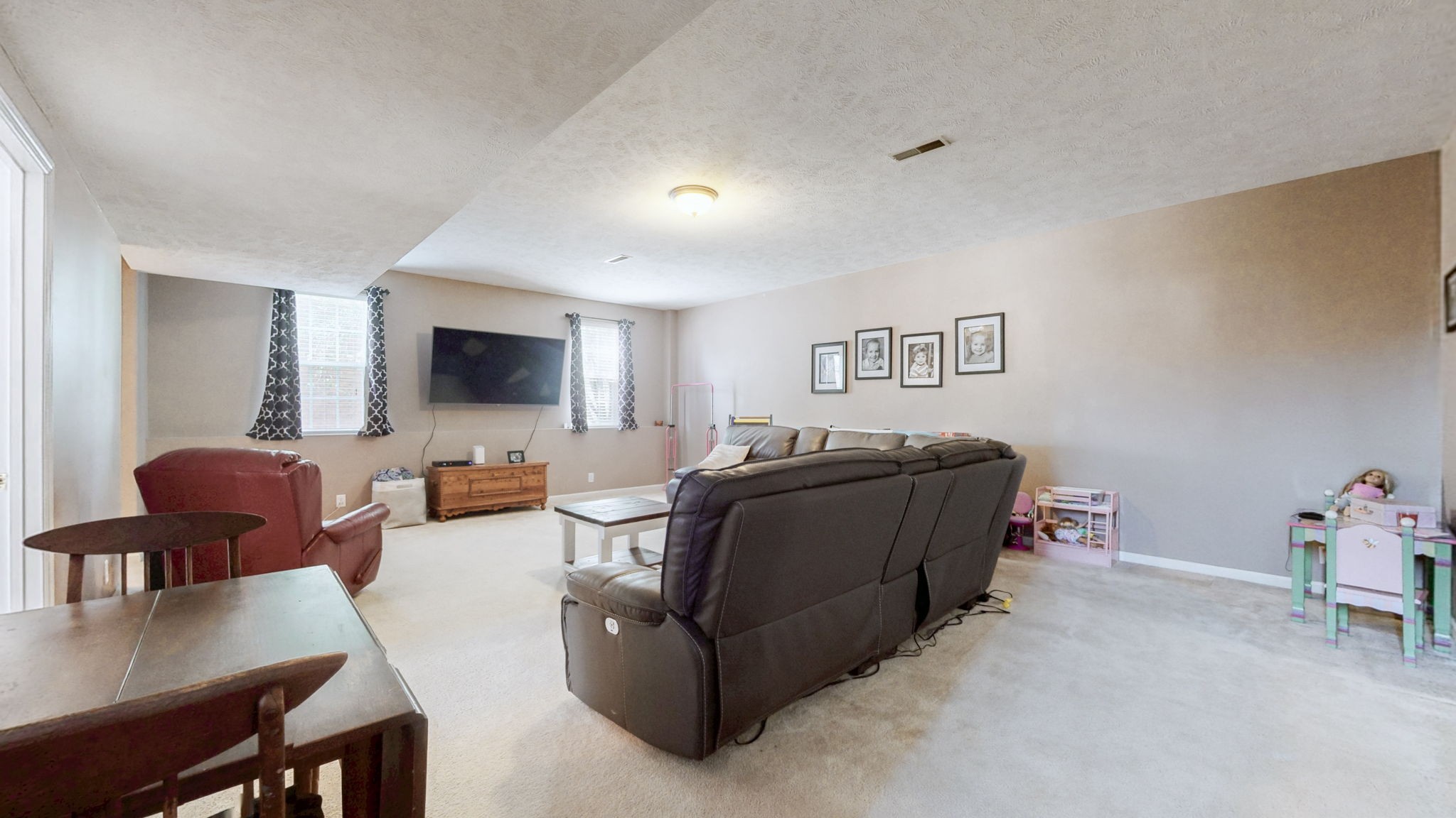712 Sugar Mill Trl