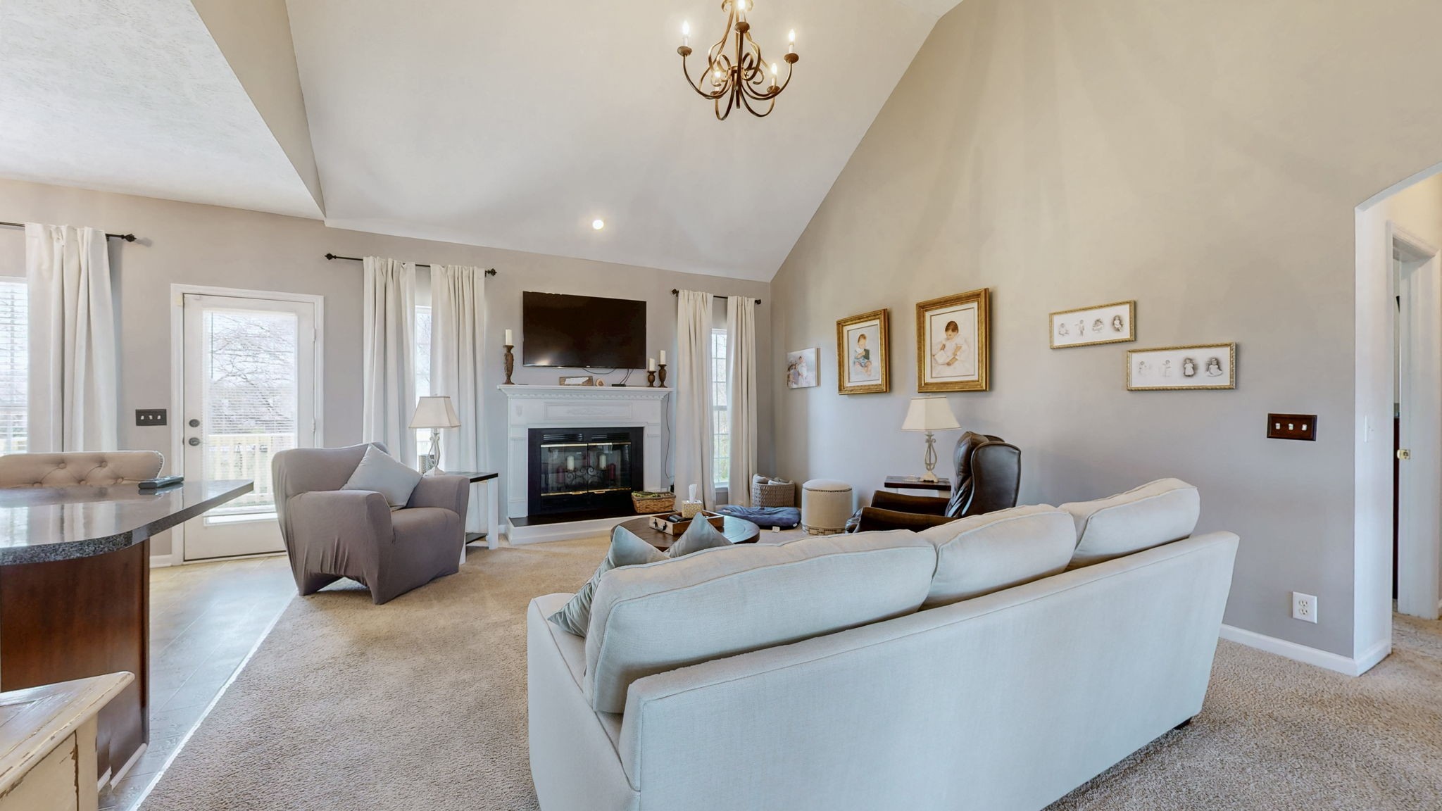 712 Sugar Mill Trl