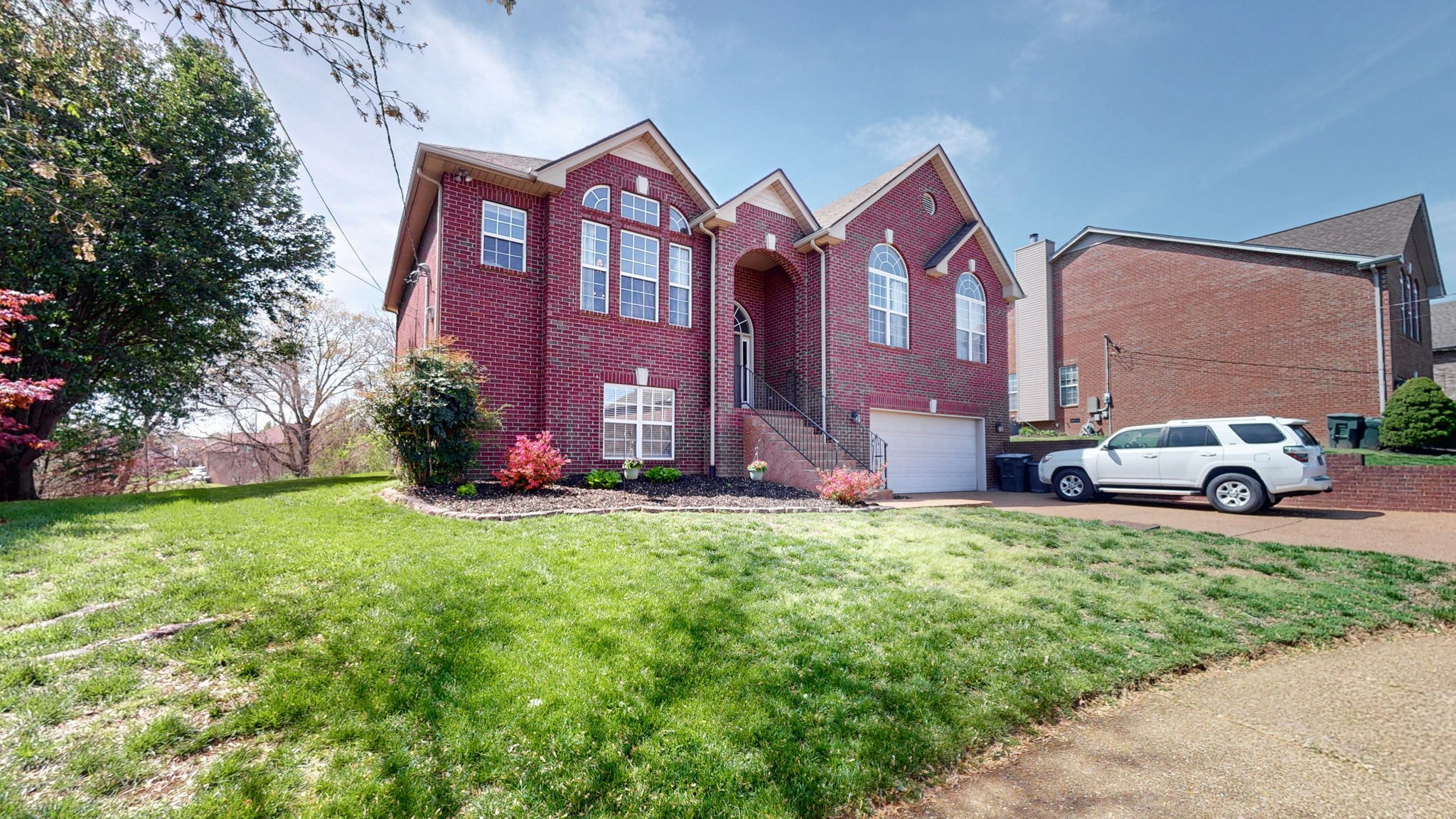 712 Sugar Mill Trl
