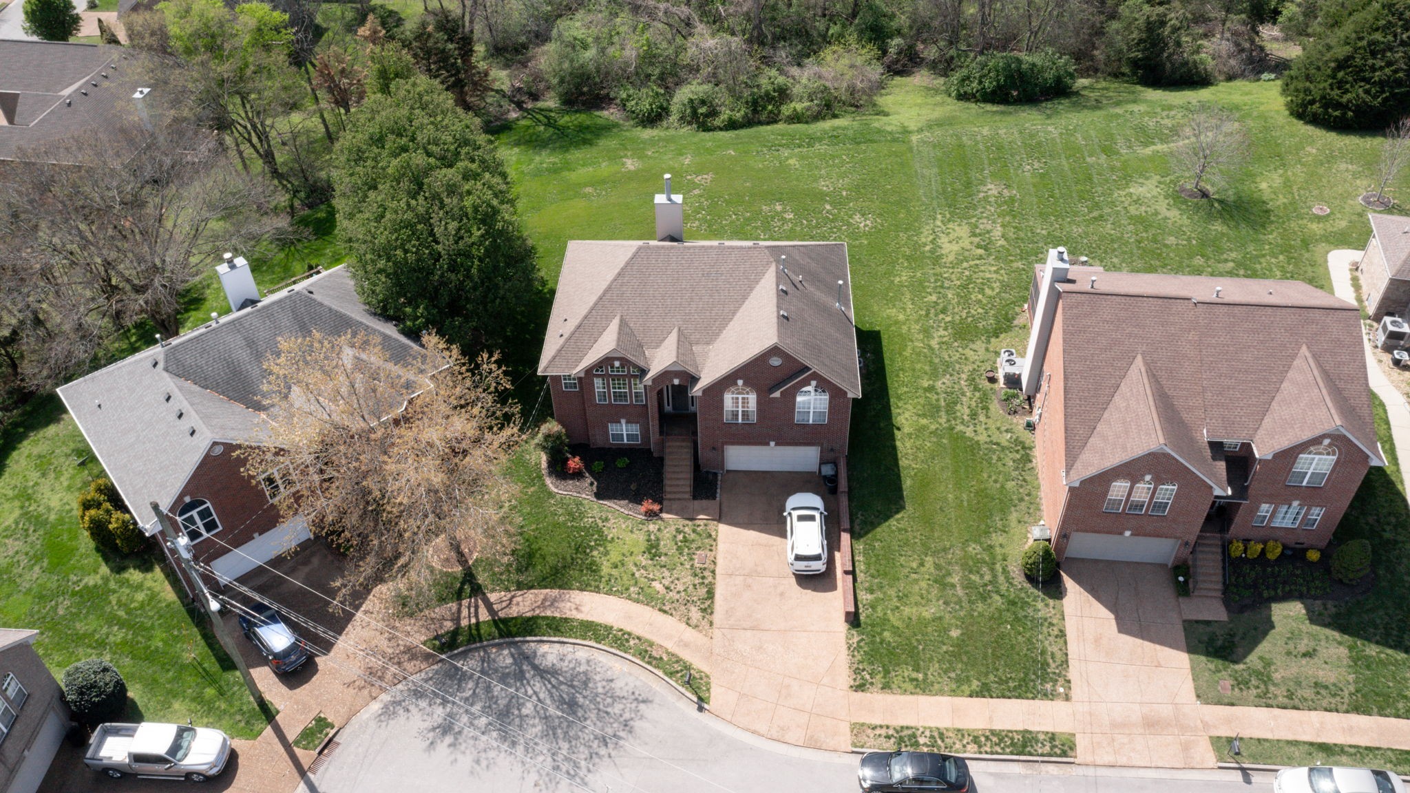 712 Sugar Mill Trl
