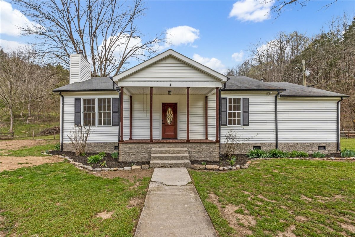 525 Jones Hollow Rd