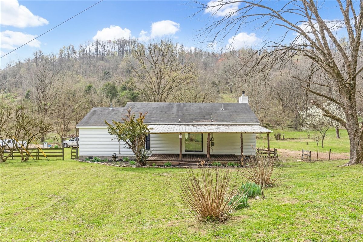 525 Jones Hollow Rd