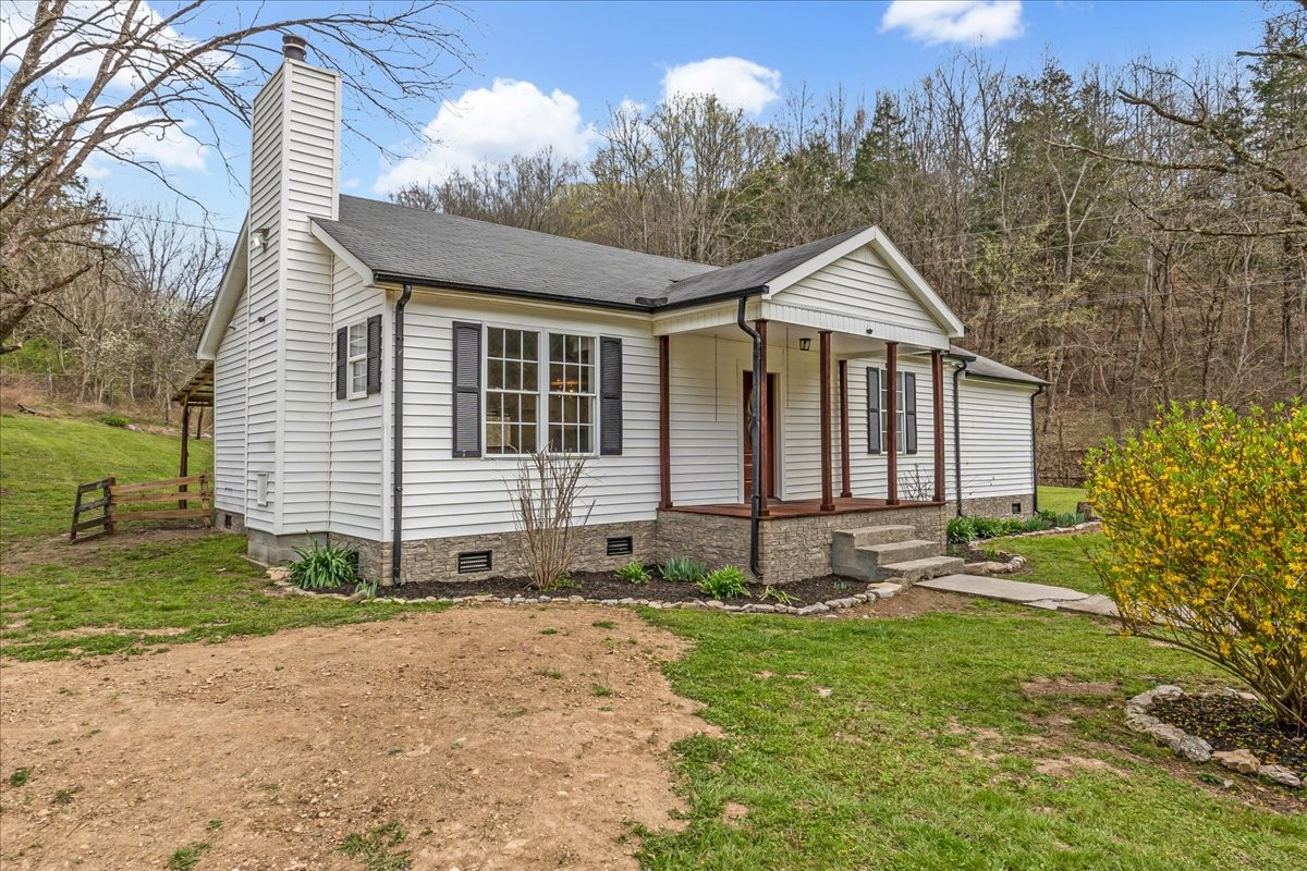 525 Jones Hollow Rd