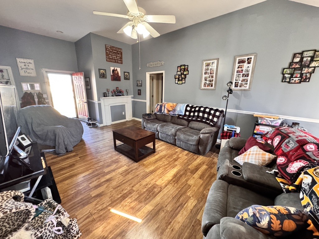 151 Highland Trl