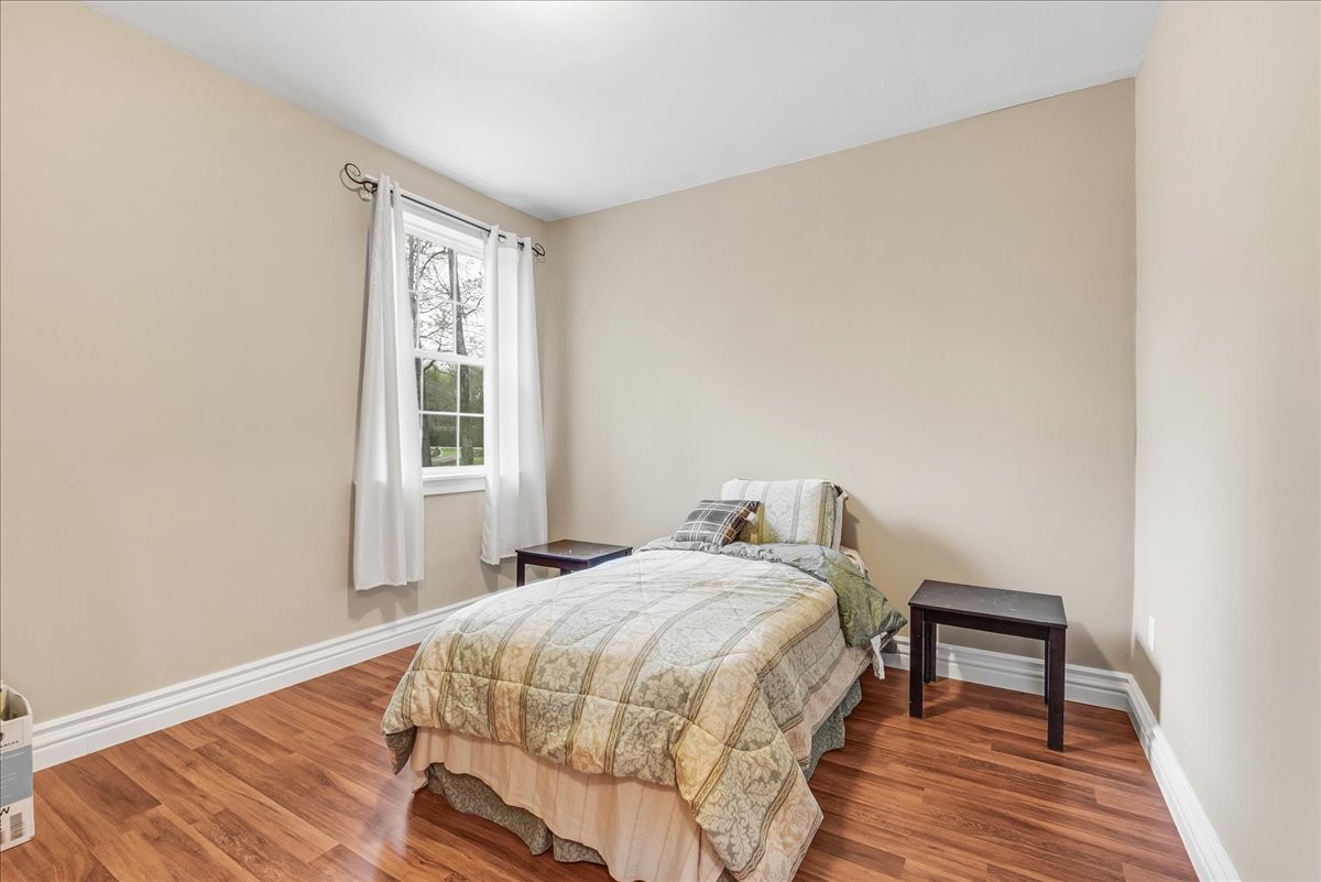 232 Paragon Dr