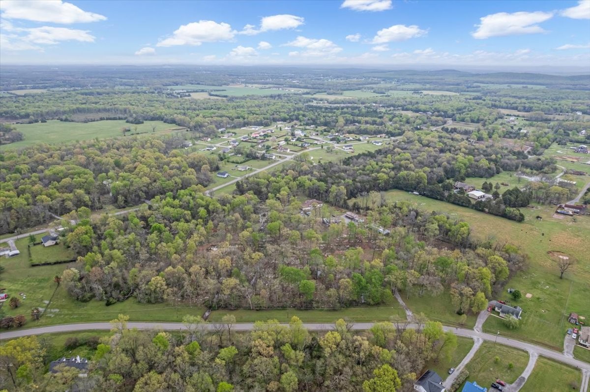 232 Paragon Dr