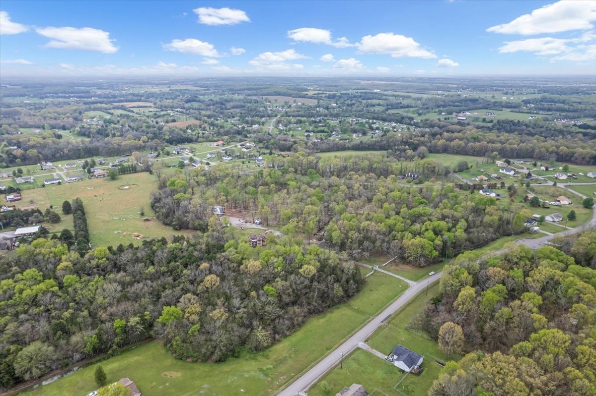 232 Paragon Dr