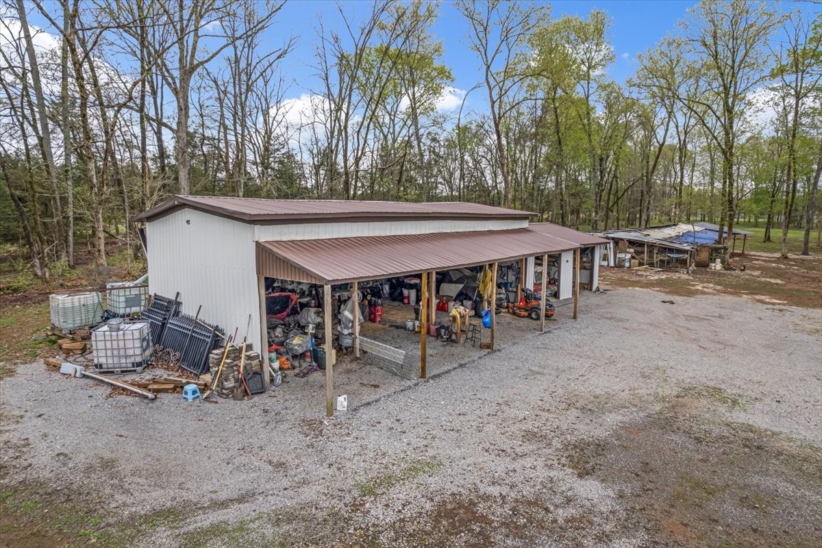 232 Paragon Dr