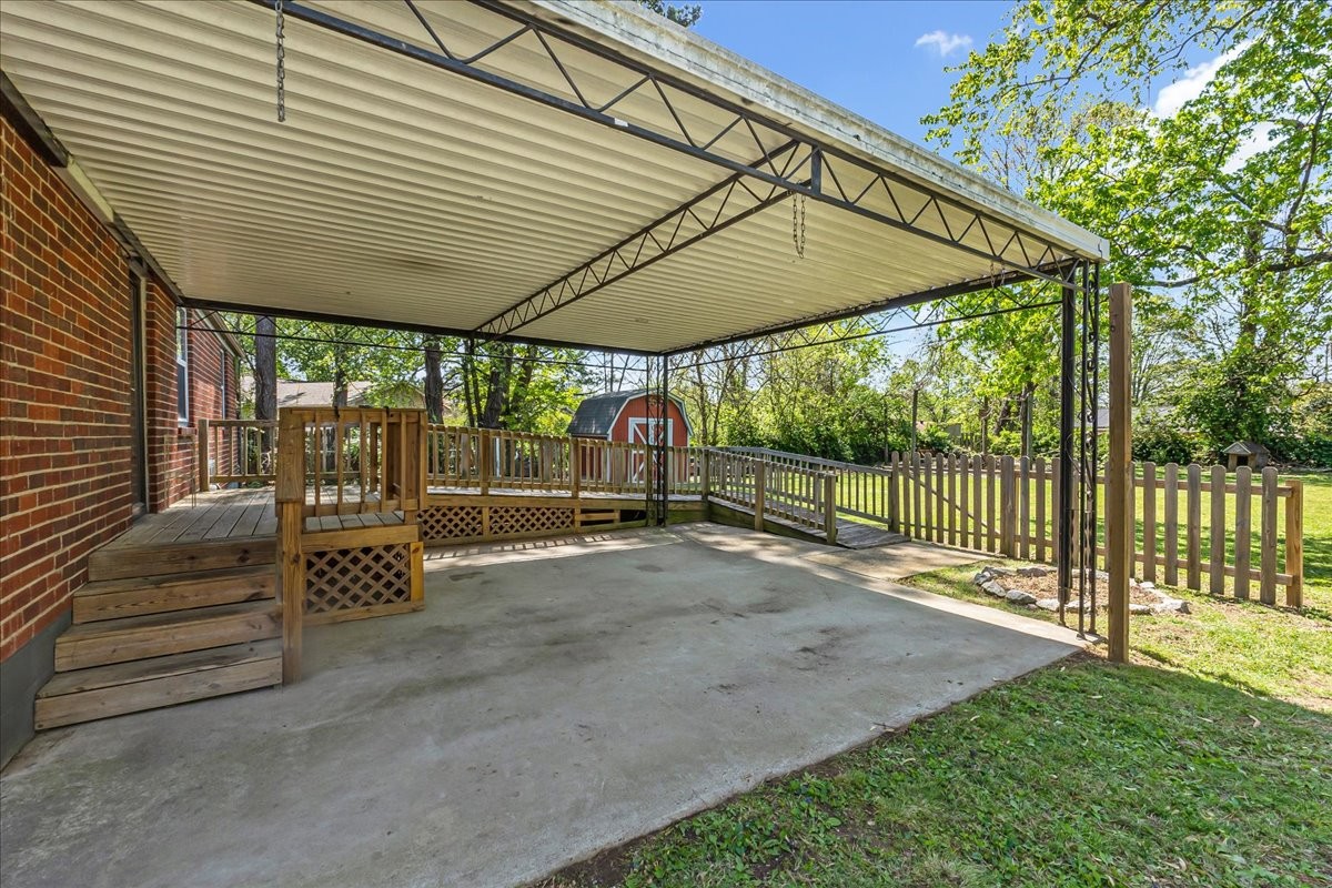 5017 Madeline Dr