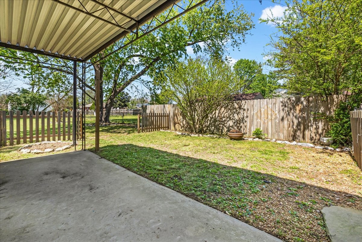 5017 Madeline Dr
