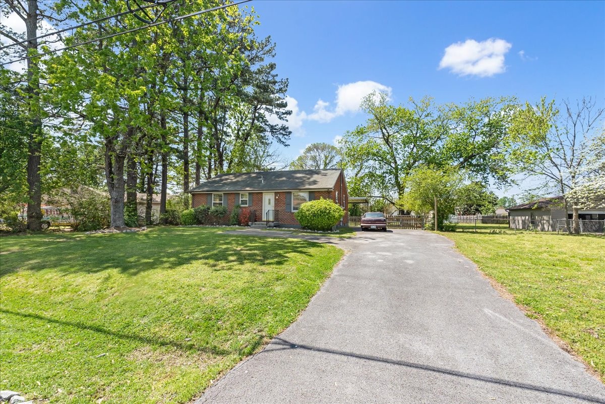 5017 Madeline Dr