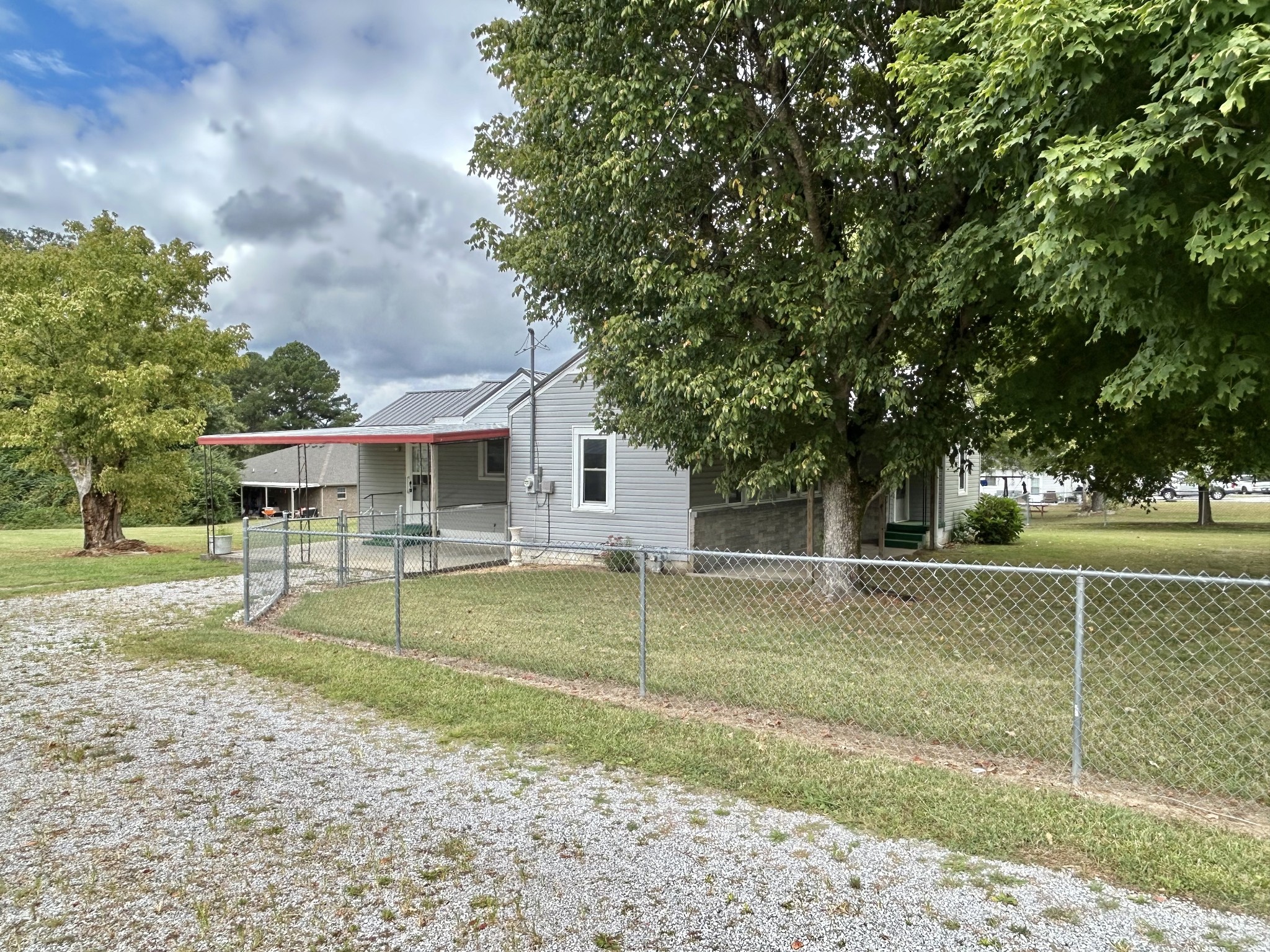461 Hendrixson Dr