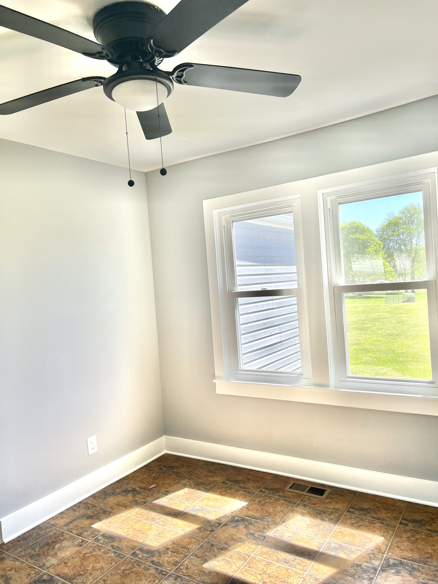 461 Hendrixson Dr
