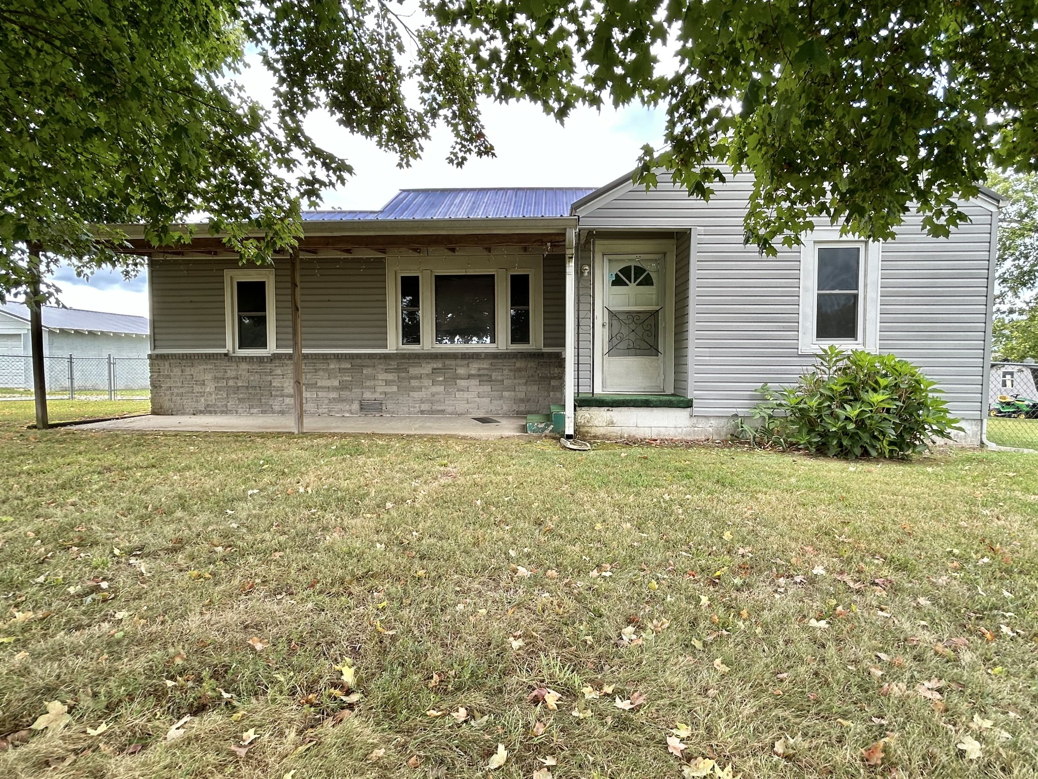 461 Hendrixson Dr