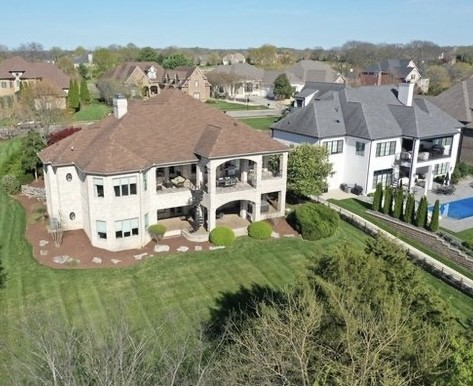 889 Plantation Blvd